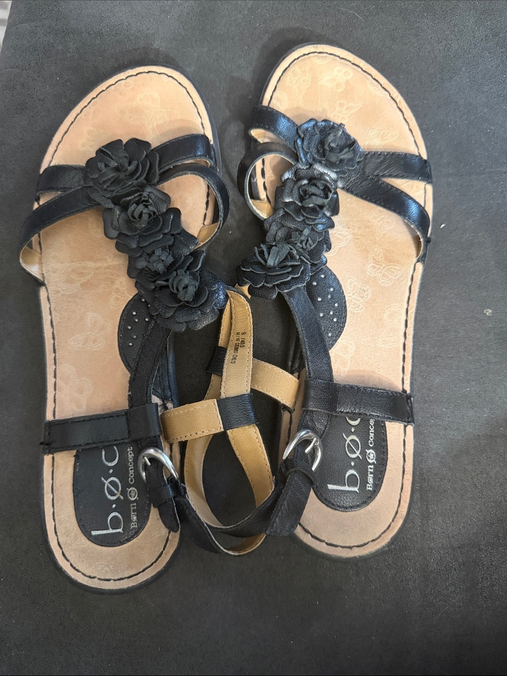 b.o.c. Black Floral T-Strap Sandals with Tan Accent
